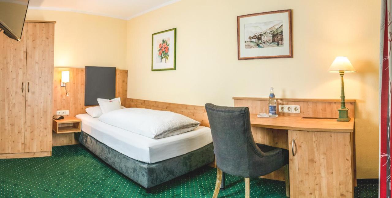 Hotel Steffl Garni Inkl Chiemgau Karte 루폴딩 외부 사진